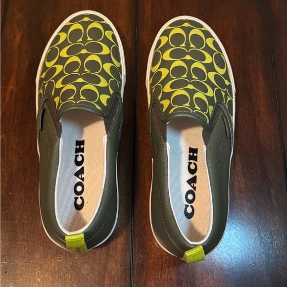 Coach Men’s Printed Pebble Slip-On Skate Sneaker Army Green 9D (EUR 42) - Picture 6 of 9